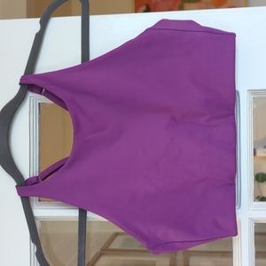 Topanga Halter Bra by Girlfriend Collective size small